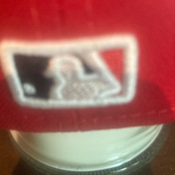 Philadelphia Phillies Ball Cap - Picture 3 of 11